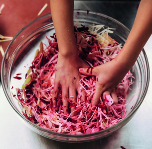 Beetroot and apple salad. Photography Anne-Claire Héraud