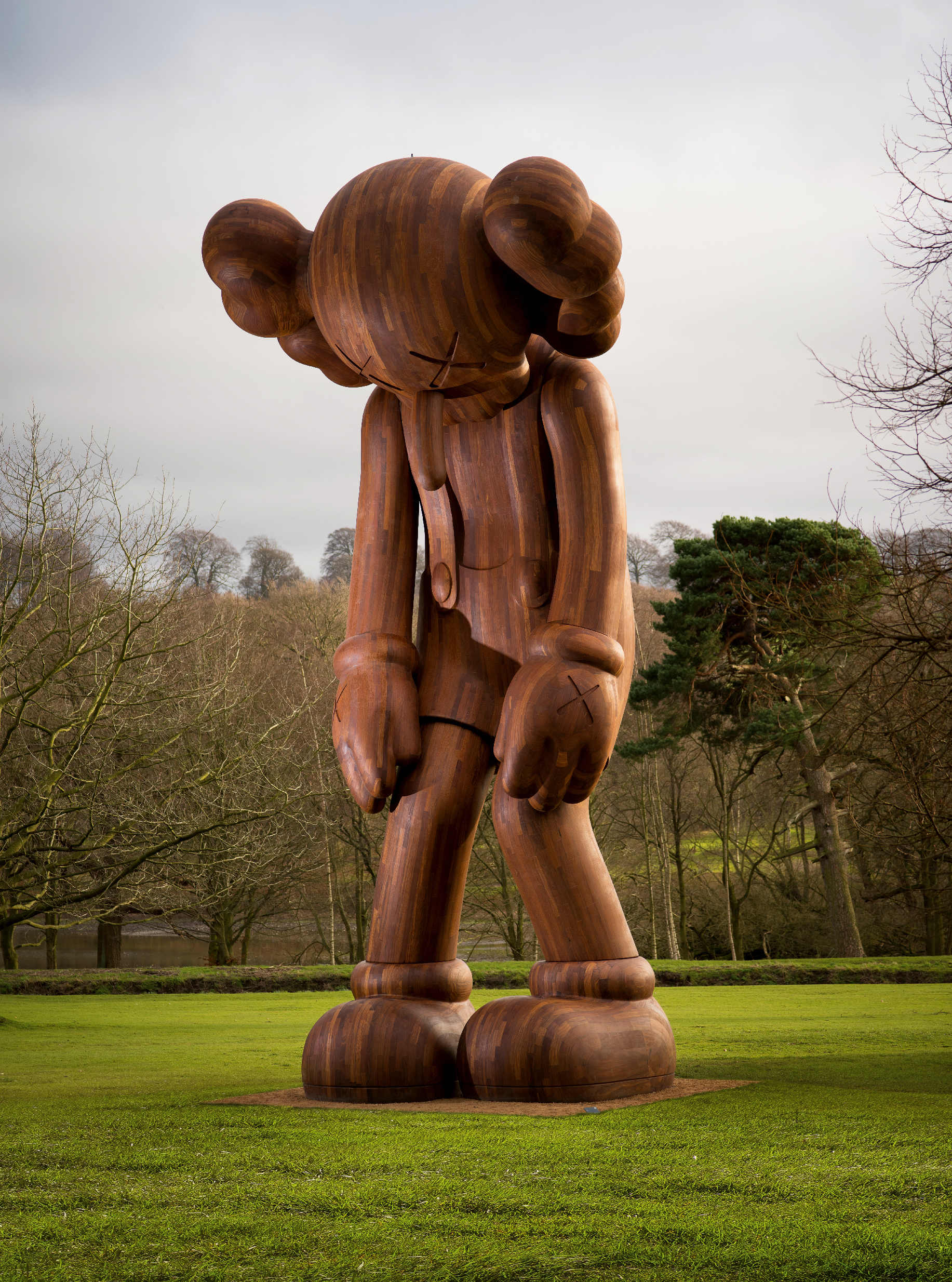 SMALL LIE, 2013, Wood. Photo Jonty Wilde / © KAWS