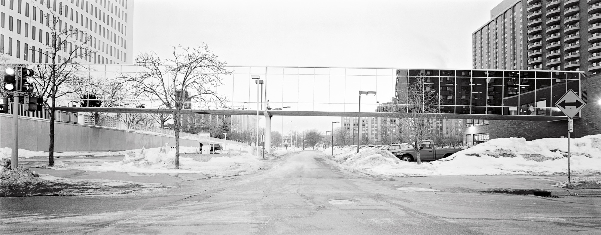 Untitled #14 (Skyways), 2001. Iris print, 9 × 23 in (22.9 × 58.4 cm). Picture credit: courtesy the artist and Regen Projects, Los Angeles; Lehmann Maupin, New York/Hong Kong/Seoul/London; Thomas Dane Gallery, London and Naples; and Peder Lund, Oslo 