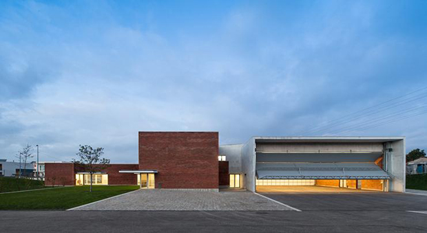 Fire Station Santo Tirso, Portugal - Álvaro Siza