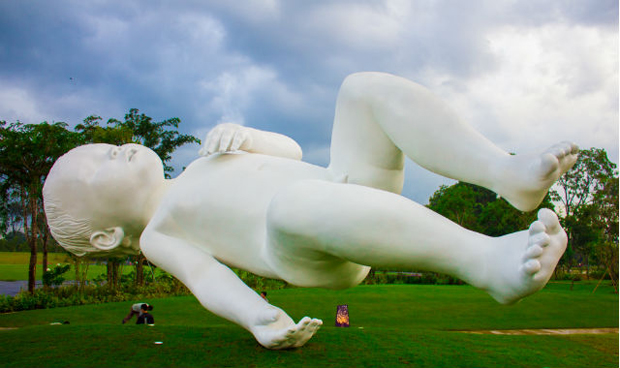 Planet (2008) by Marc Quinn at The Gardens by The Bay, Singapore.